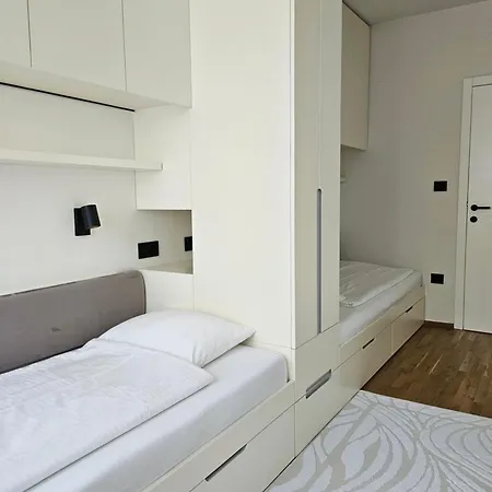 Adav Luxus Apartment Visoko Exterior photo